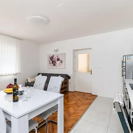 Dvije Palme Apartman Viskovo