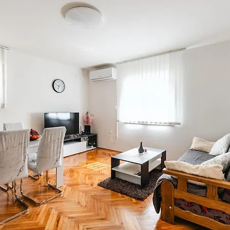 Dvije Palme Apartment Viskovo